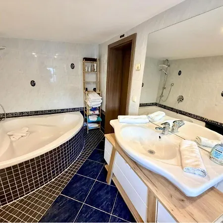 Apartment Duenennest, Ca 200m Z.